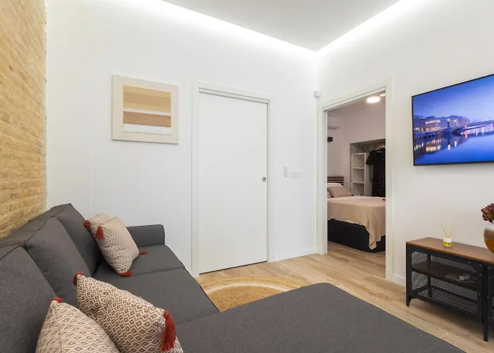 Apartamento Moderno, Amplio Y Muy Cómodo *