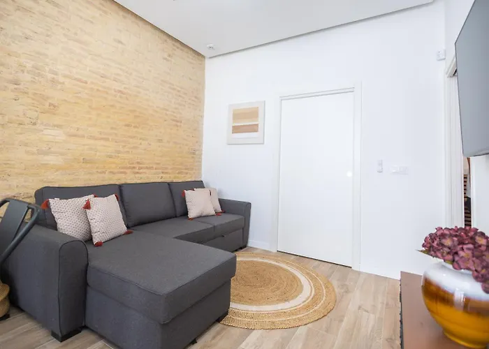 Moderno, Amplio Y Muy Cómodo Valencia